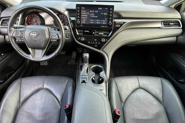 Used 2021 Toyota Camry XSE image 5