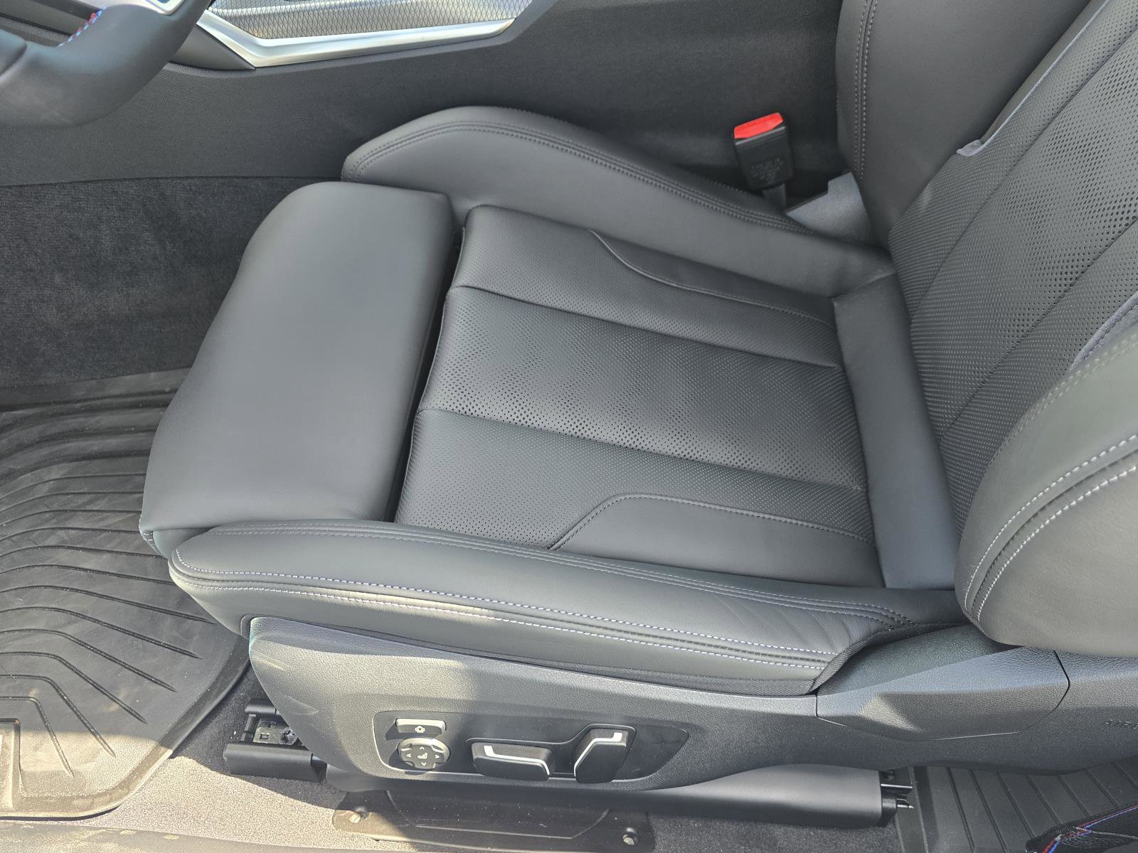 New 2026 BMW M4 Coupe w/ Parking Assistance Package image 15