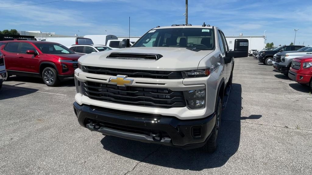 New 2026 Chevrolet Silverado 2500 Custom w/ Custom Value Package AWD/4WD image 5