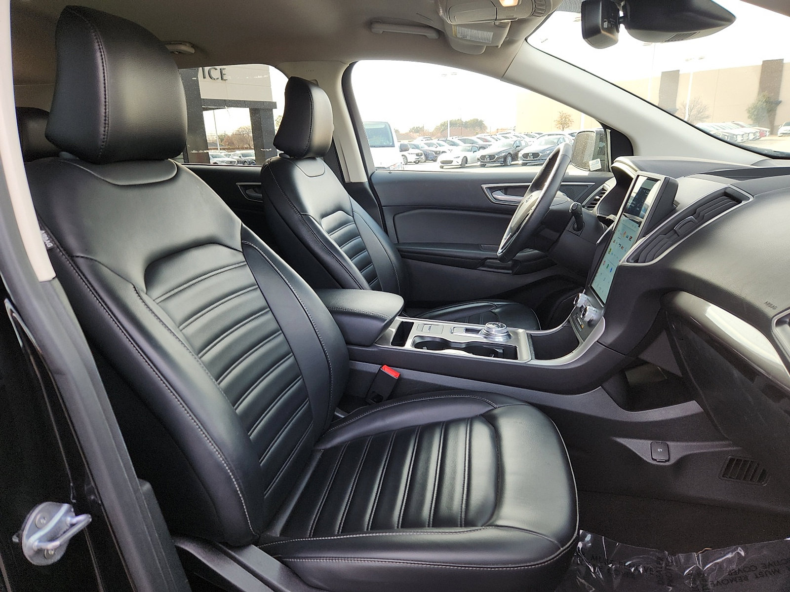 Used 2024 Ford Edge SEL image 15