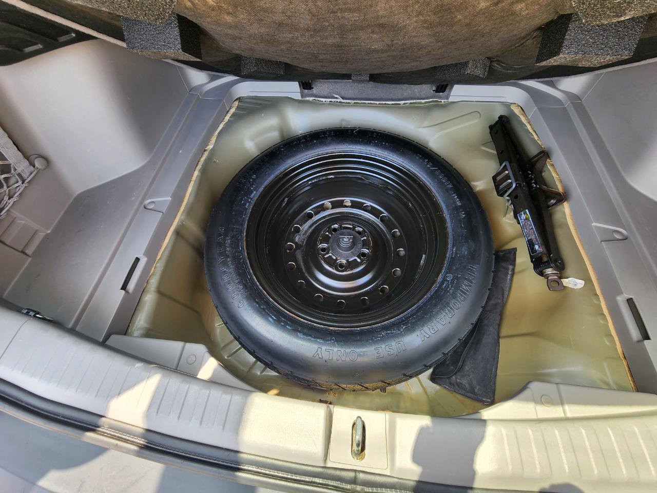 Used 2012 Honda CR-V LX image 26