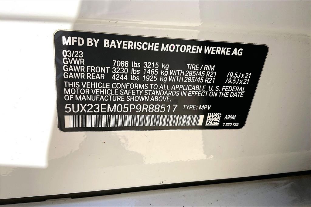 Used 2023 BMW X7 xDrive40i w/ Parking Assistance Package image 43