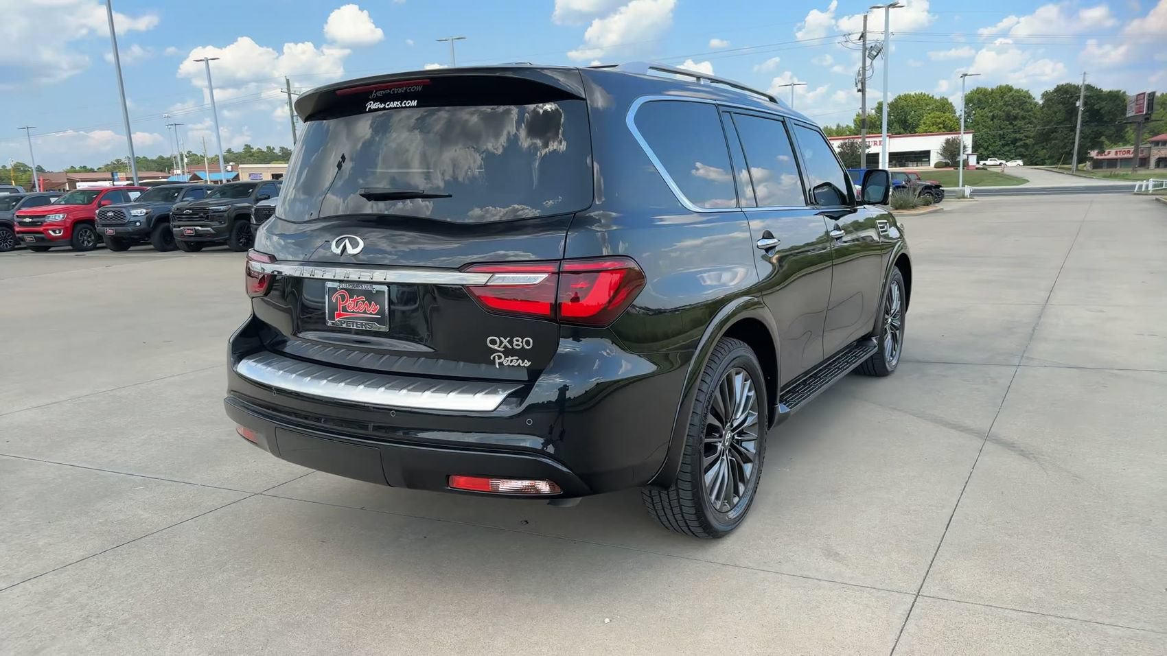 Used 2024 INFINITI QX80 Premium Select w/ All-Season Package RWD image 8