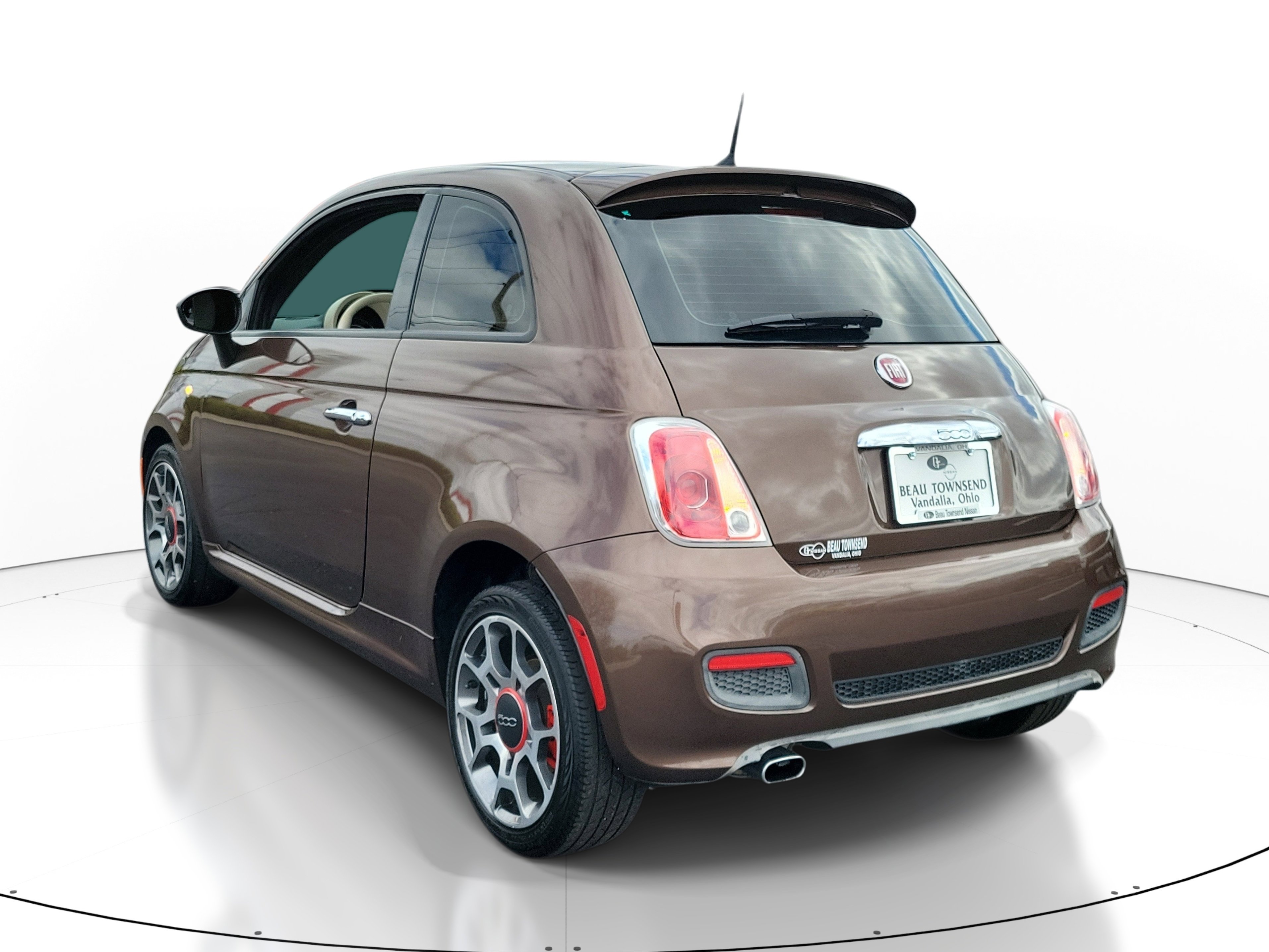 Used 2015 FIAT 500 Sport image 3