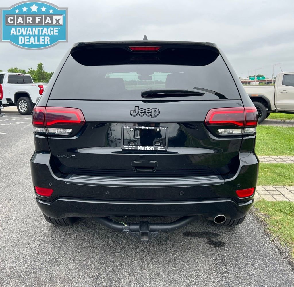 Used 2020 Jeep Grand Cherokee Altitude AWD/4WD image 5