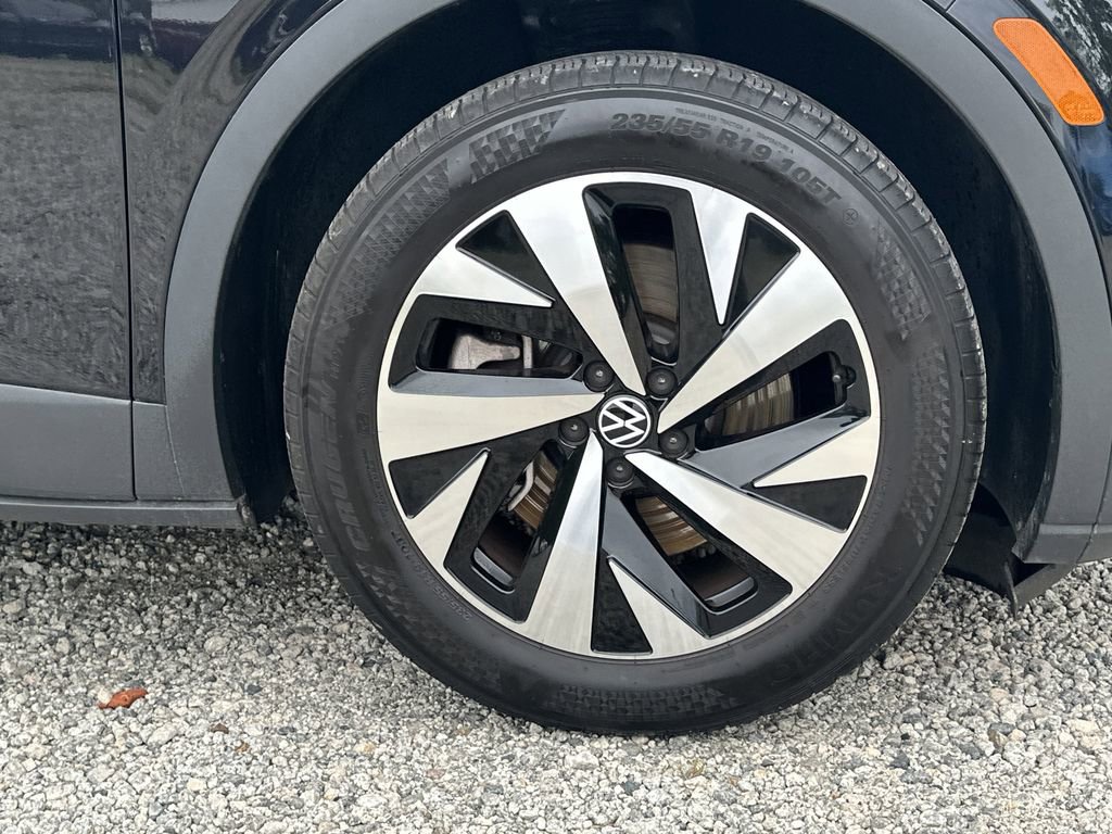 Used 2023 Volkswagen ID.4 Pro image 13