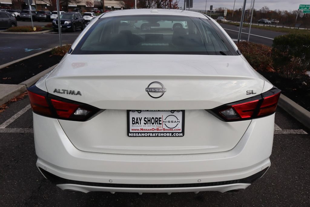 Certified 2025 Nissan Altima 2.5 SL FWD image 7