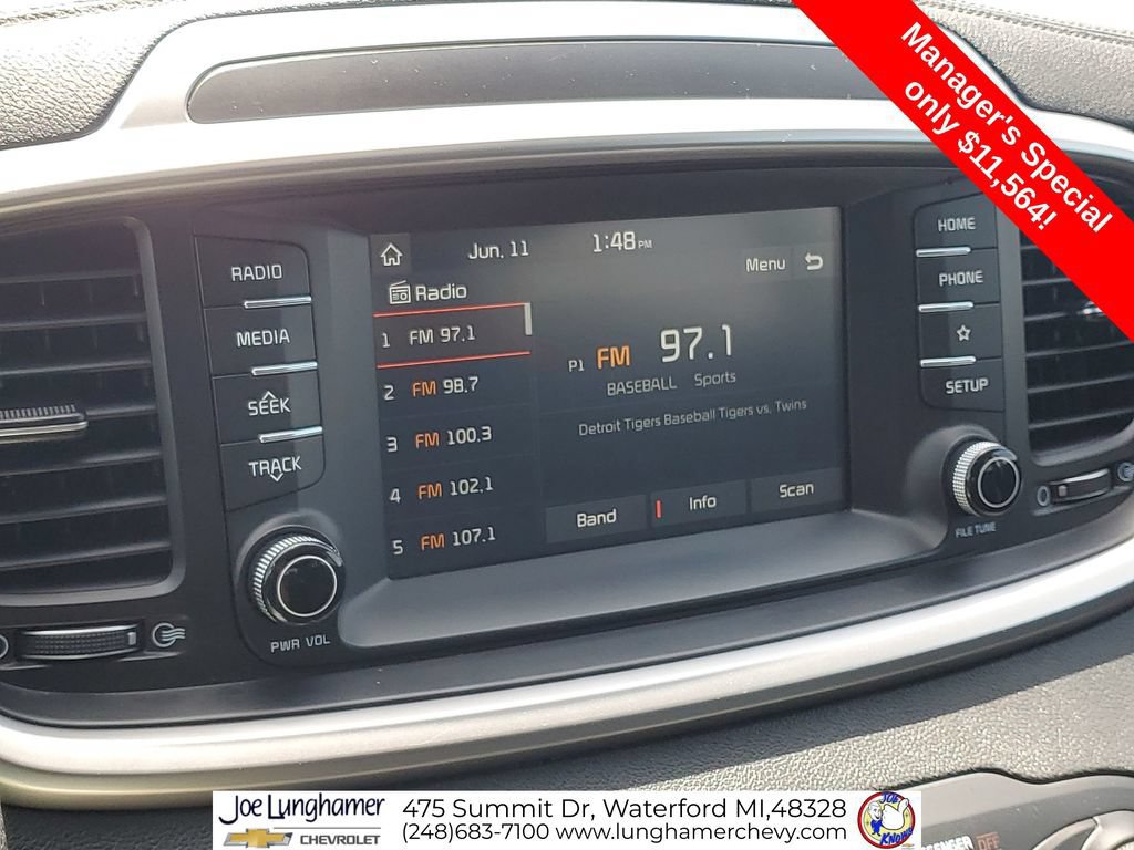 Used 2020 Kia Sorento LX AWD/4WD image 14