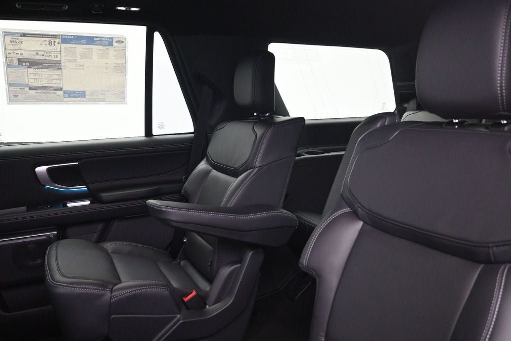 New 2026 Ford Expedition Platinum w/ Stealth Appearance Package AWD/4WD image 25