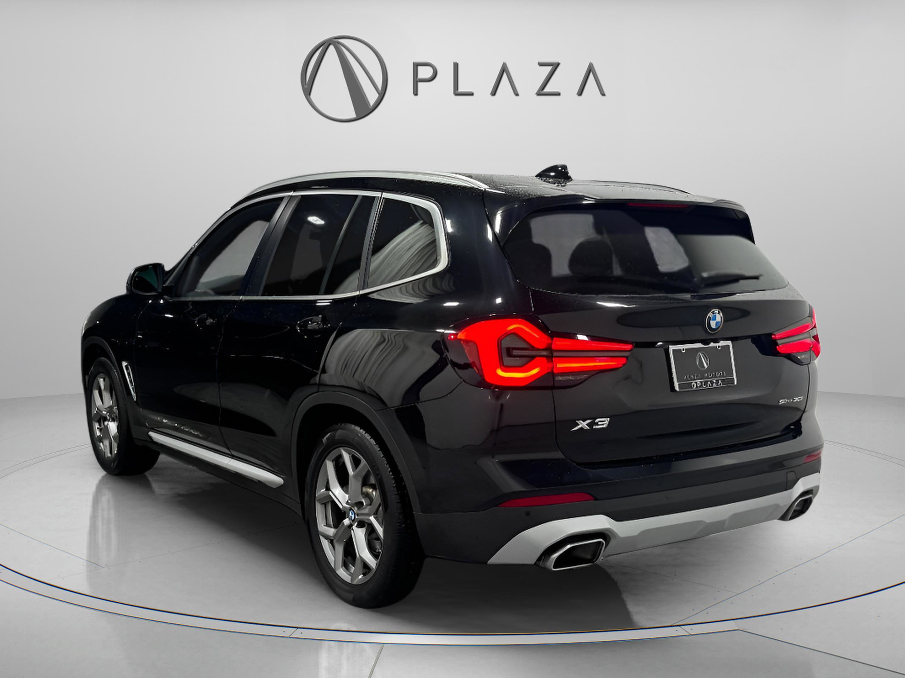 Used 2024 BMW X3 sDrive30i image 4