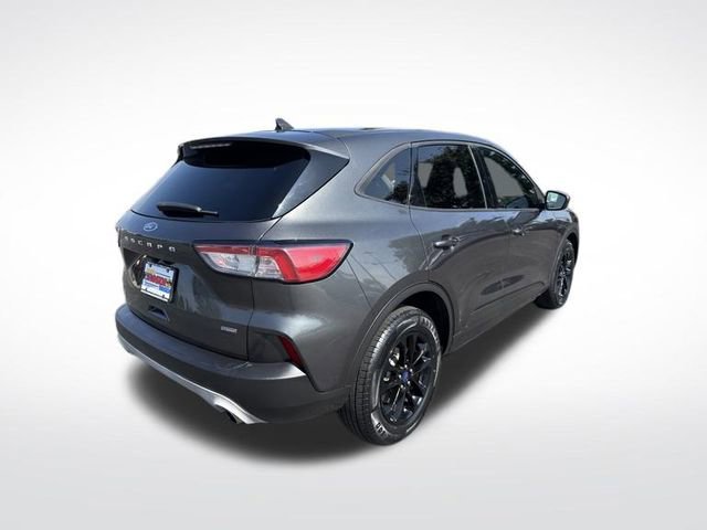 Used 2020 Ford Escape SE Sport image 5