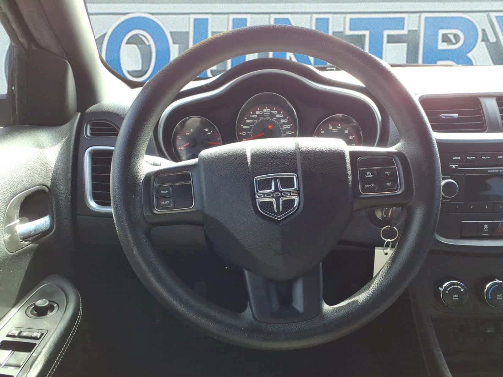 Used 2013 Dodge Avenger SE FWD image 14