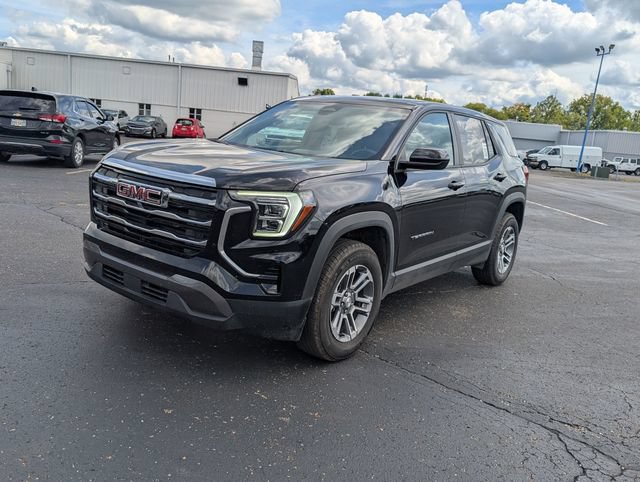 Used 2026 GMC Terrain Elevation AWD/4WD image 3