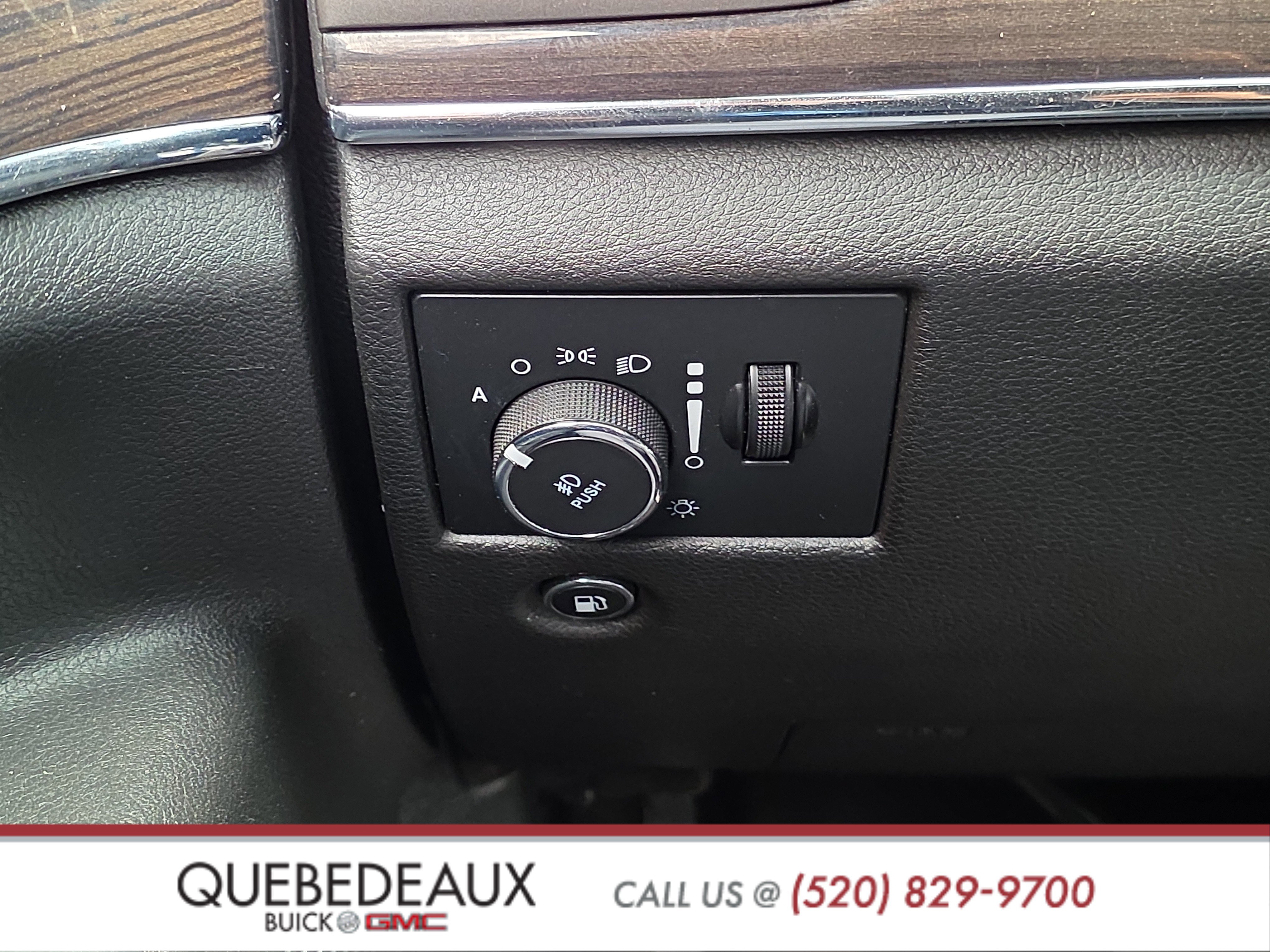 Used 2018 Jeep Grand Cherokee Overland AWD/4WD image 21