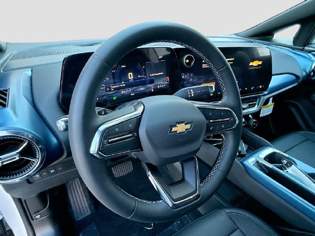 New 2026 Chevrolet Equinox EV LT FWD image 13