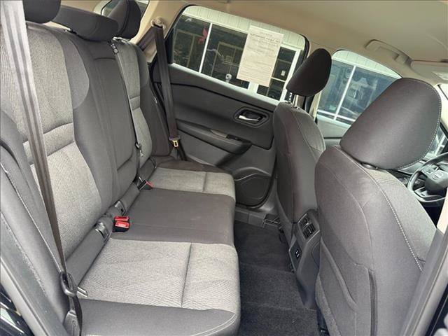 Used 2025 Nissan Rogue SV AWD/4WD image 34