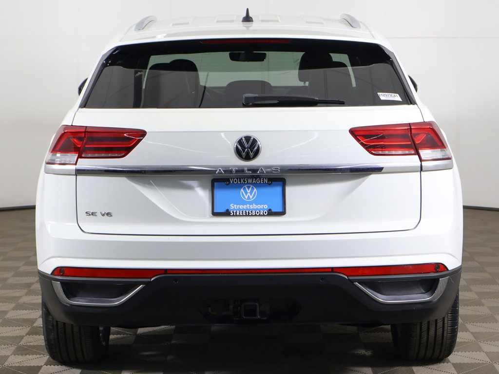 Used 2022 Volkswagen Atlas Cross Sport SE FWD image 12