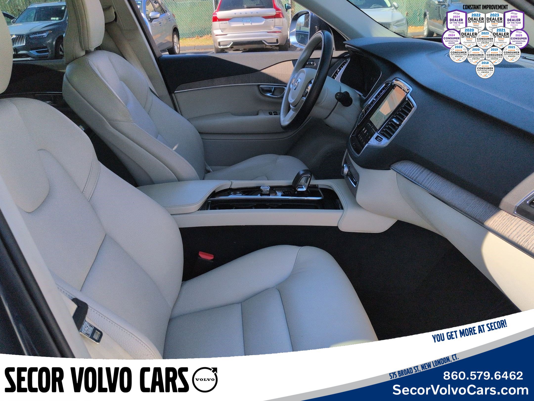 Used 2023 Volvo XC90 B6 Plus w/ Protection Package Premier image 24