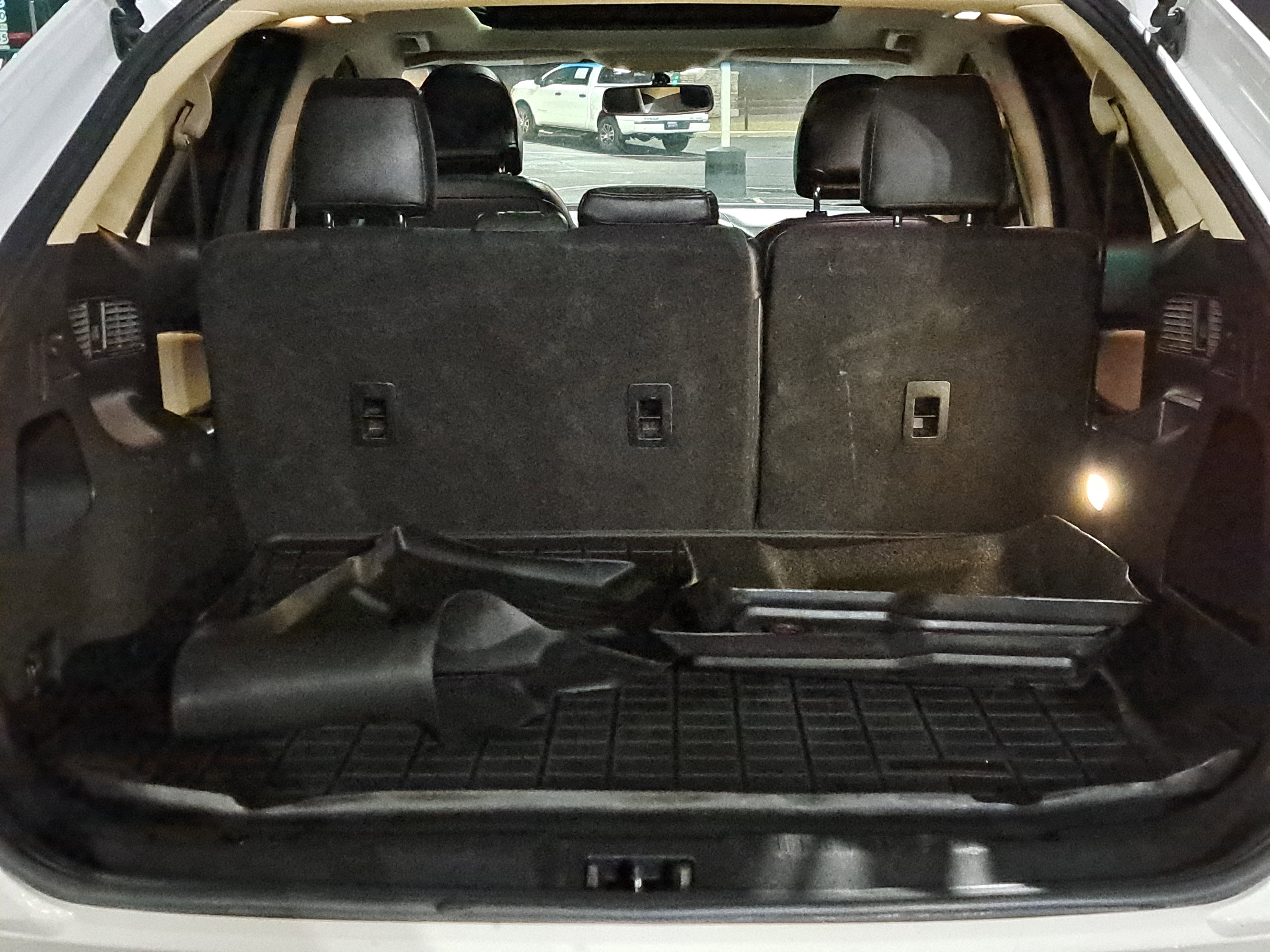 Used 2016 Ford Edge SEL w/ Equipment Group 201A image 10