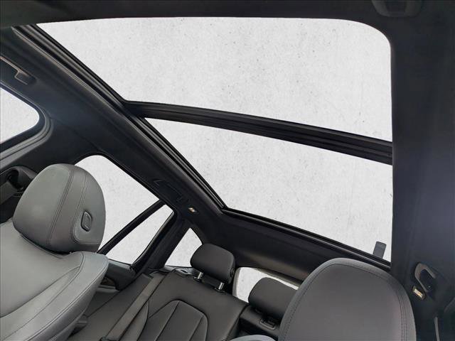 Used 2020 BMW X3 xDrive30i w/ Driving Assistance Package AWD/4WD image 16