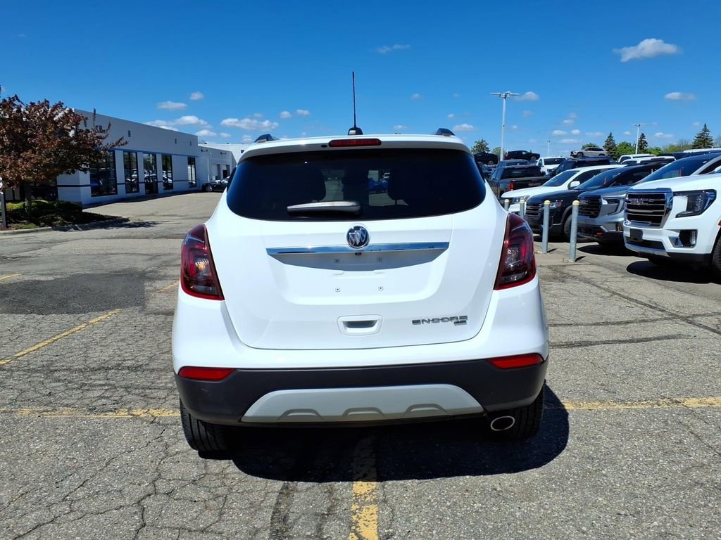 Used 2022 Buick Encore Preferred w/ Safety Package AWD/4WD image 6