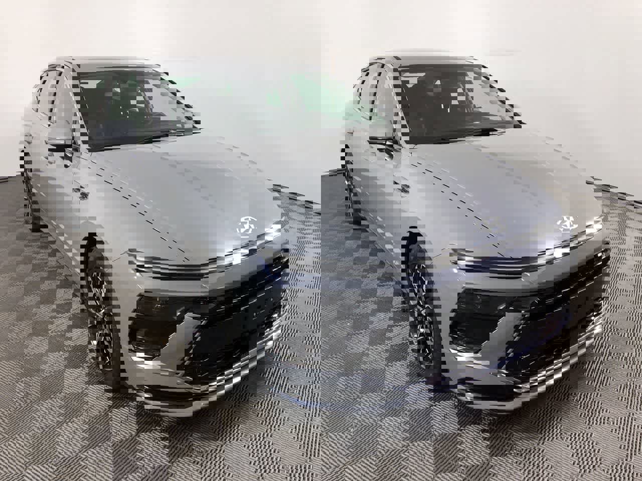 Used 2025 Hyundai Sonata SEL image 2