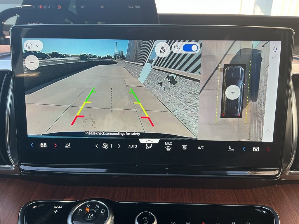 Used 2025 Ford Expedition Max King Ranch image 28