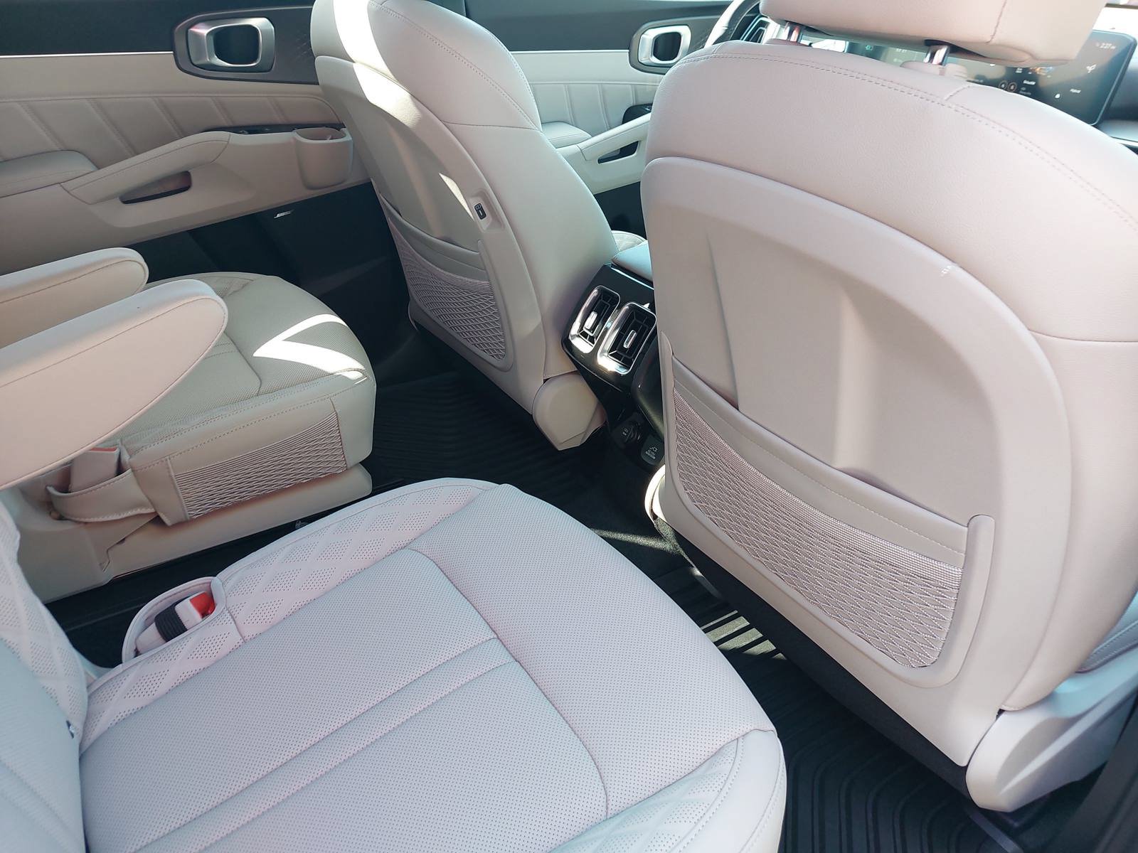 New 2026 Kia Sorento SX Prestige AWD/4WD image 11