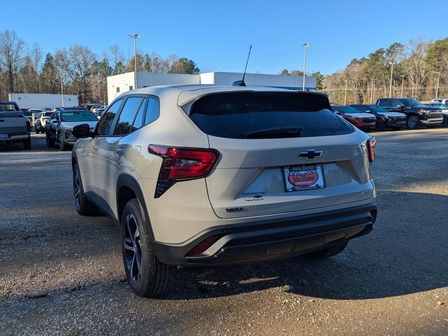 New 2026 Chevrolet Trax RS w/ Sunroof Package image 4
