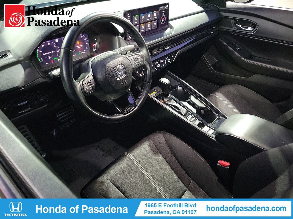 Certified 2025 Honda Accord Sport image 9