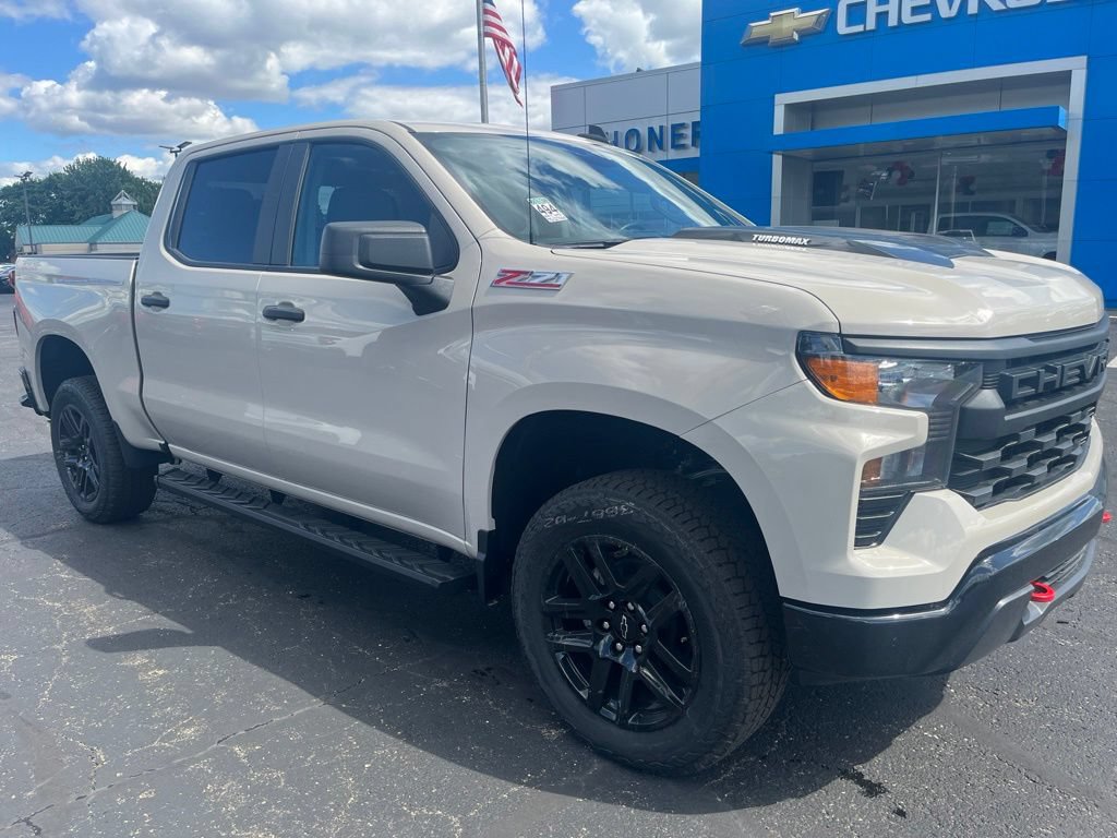 New 2026 Chevrolet Silverado 1500 Custom Trail Boss AWD/4WD image 8