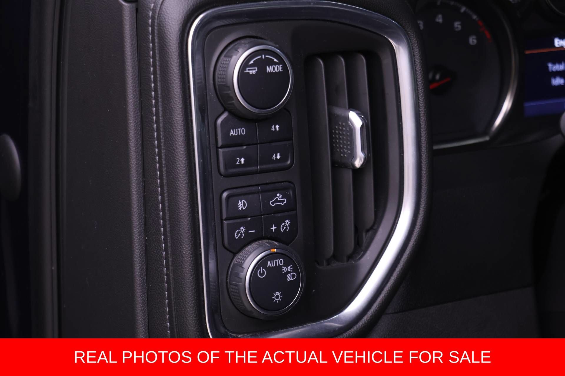 Used 2020 Chevrolet Silverado 1500 RST AWD/4WD image 15