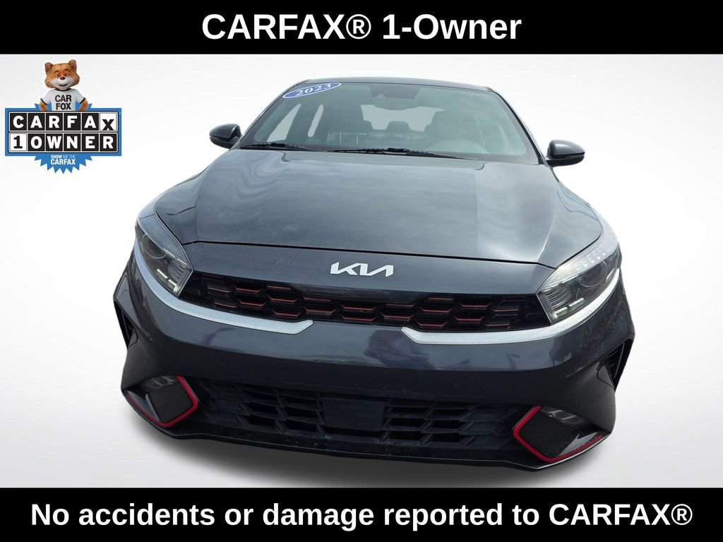 Used 2023 Kia Forte GT-Line w/ GT-Line Technology Package FWD image 3