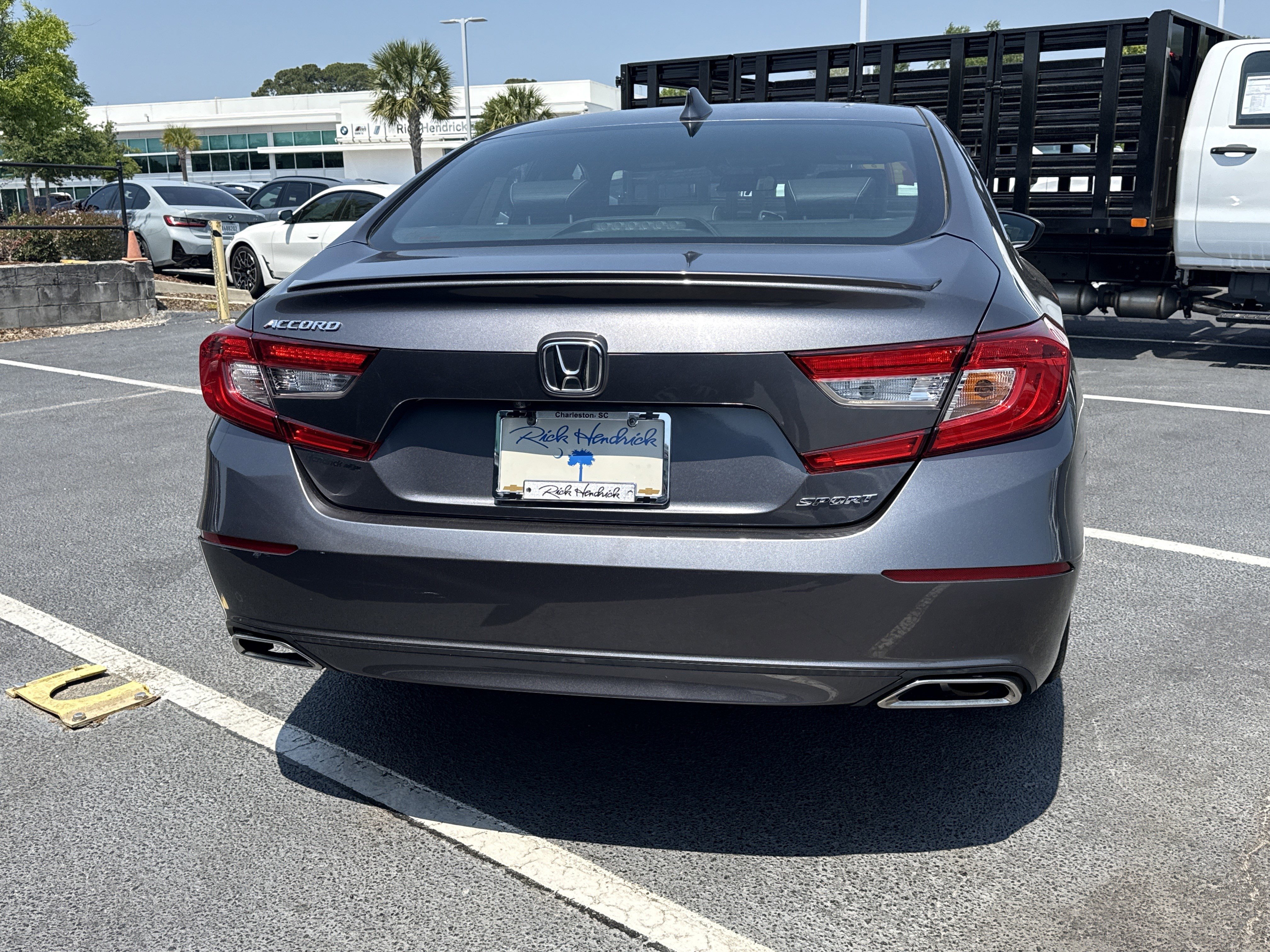 Used 2018 Honda Accord Sport image 15