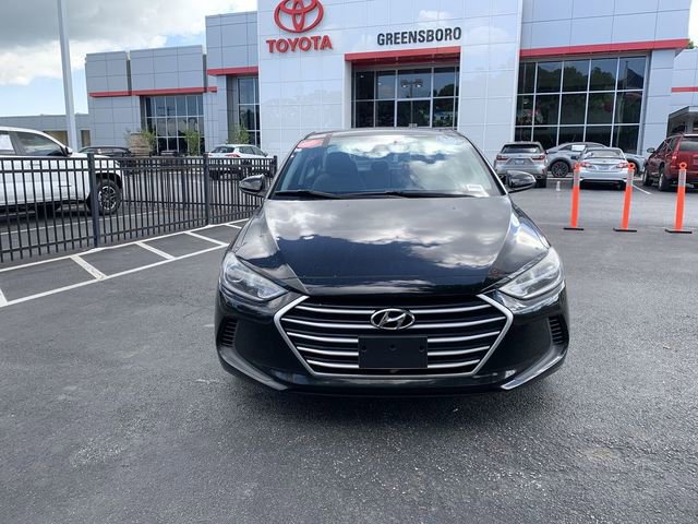 Used 2017 Hyundai Elantra SE FWD image 3