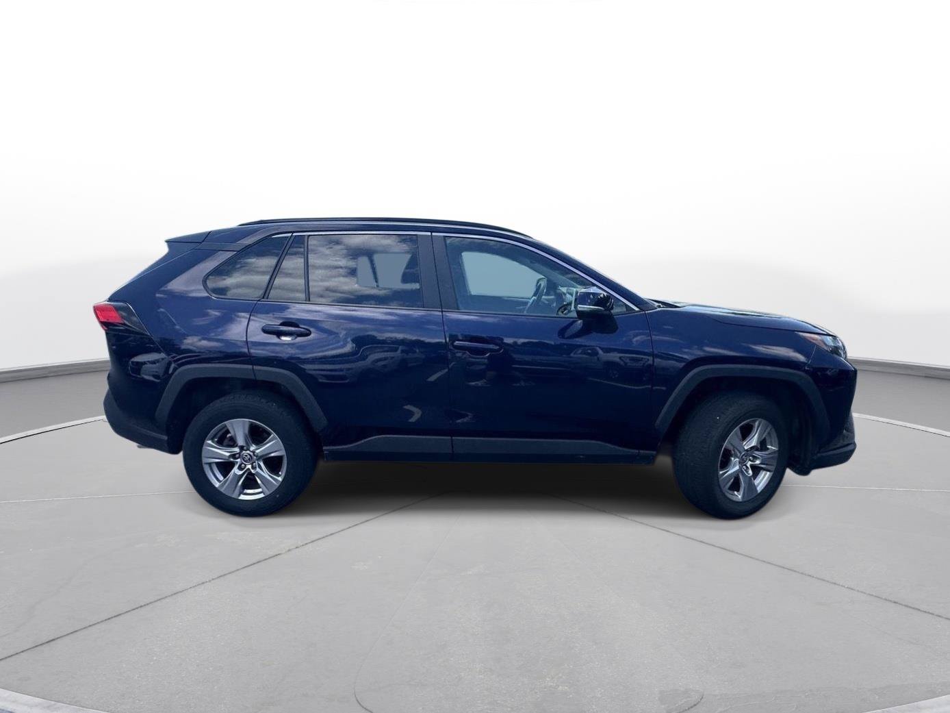Certified 2025 Toyota RAV4 XLE AWD/4WD image 5
