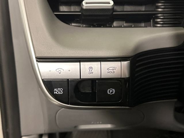 Used 2024 Hyundai Ioniq 5 SEL image 19