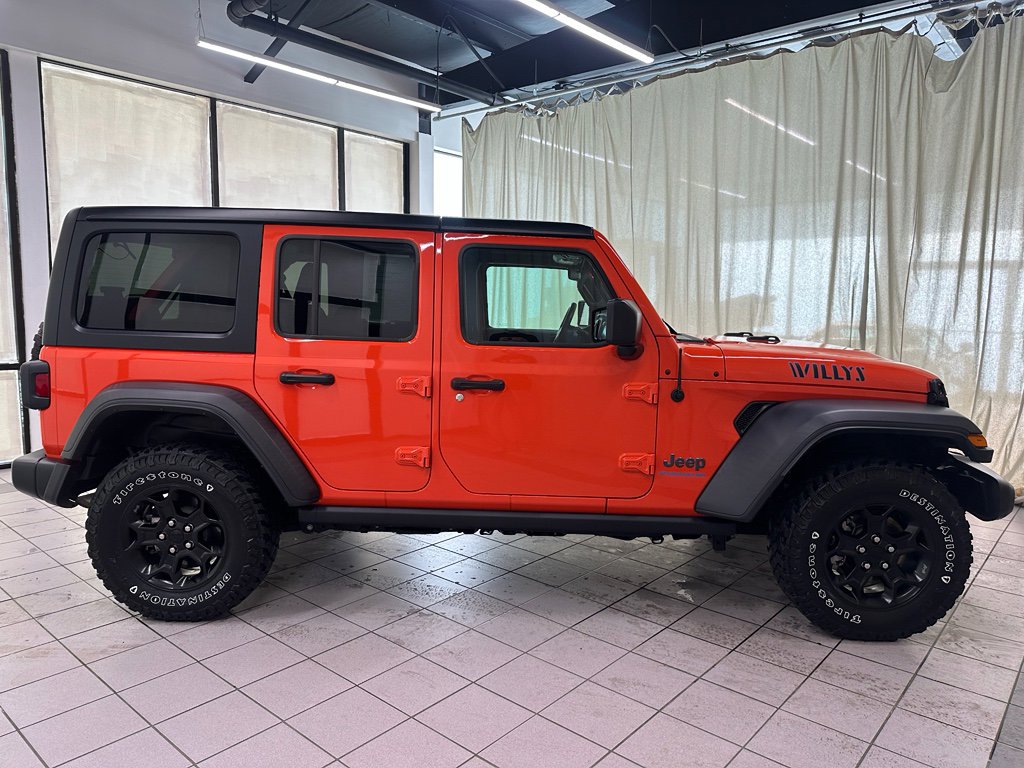Used 2023 Jeep Wrangler Unlimited w/ Cold Weather Group image 3