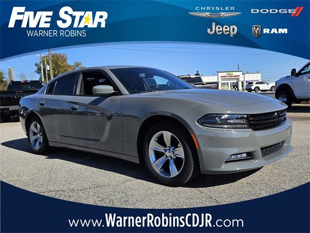 Used 2018 Dodge Charger SXT Plus