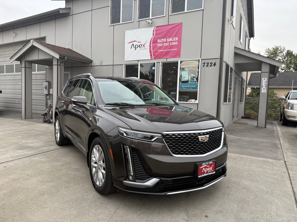 Used 2020 Cadillac XT6 Premium Luxury image 1