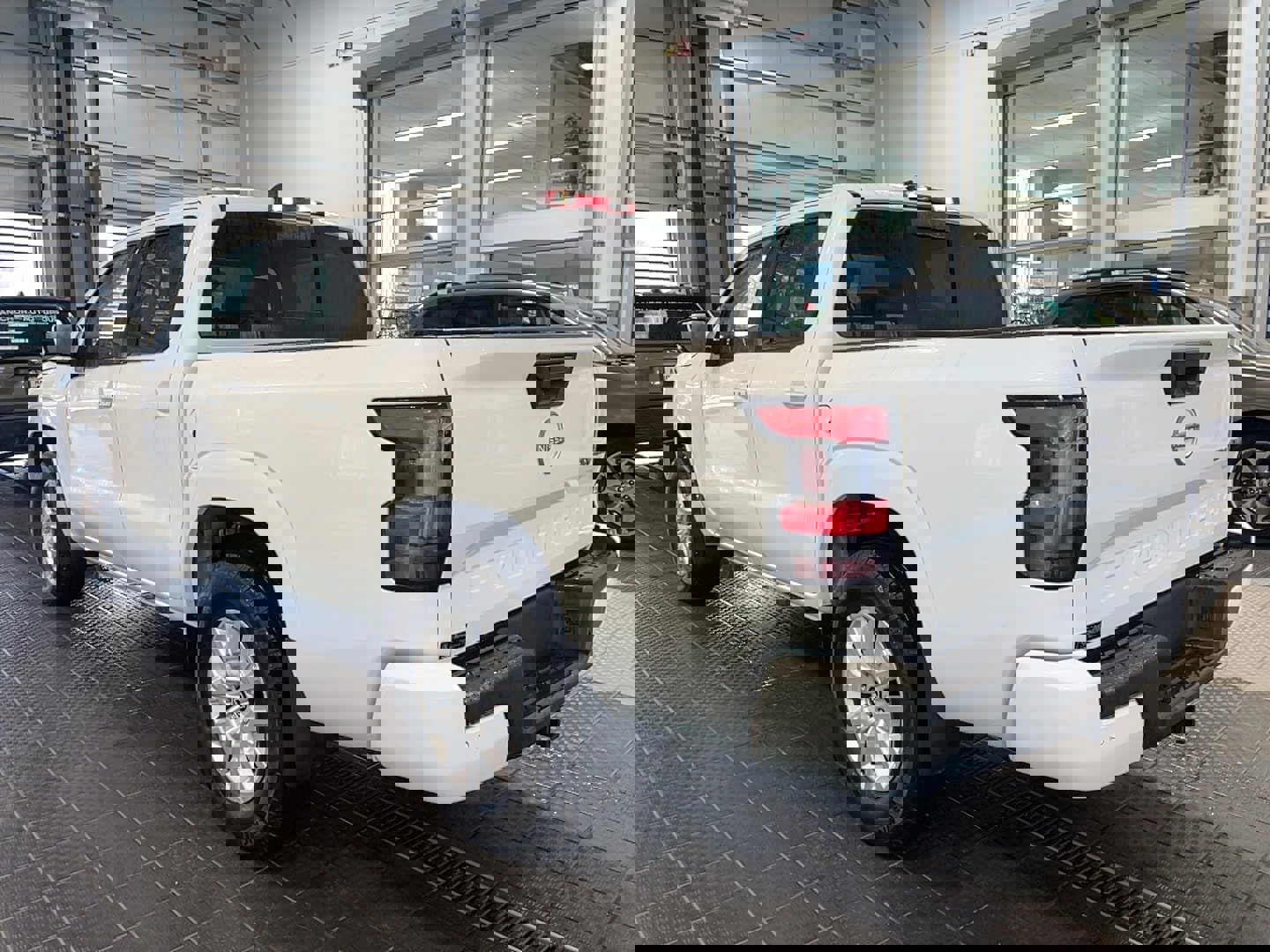 Used 2023 Nissan Frontier SV w/ SV Convenience Package image 20