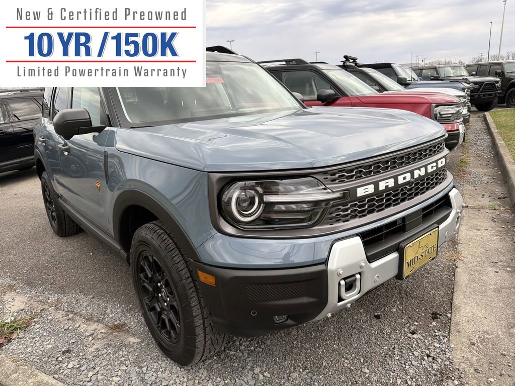Used 2025 Ford Bronco Sport Badlands image 3