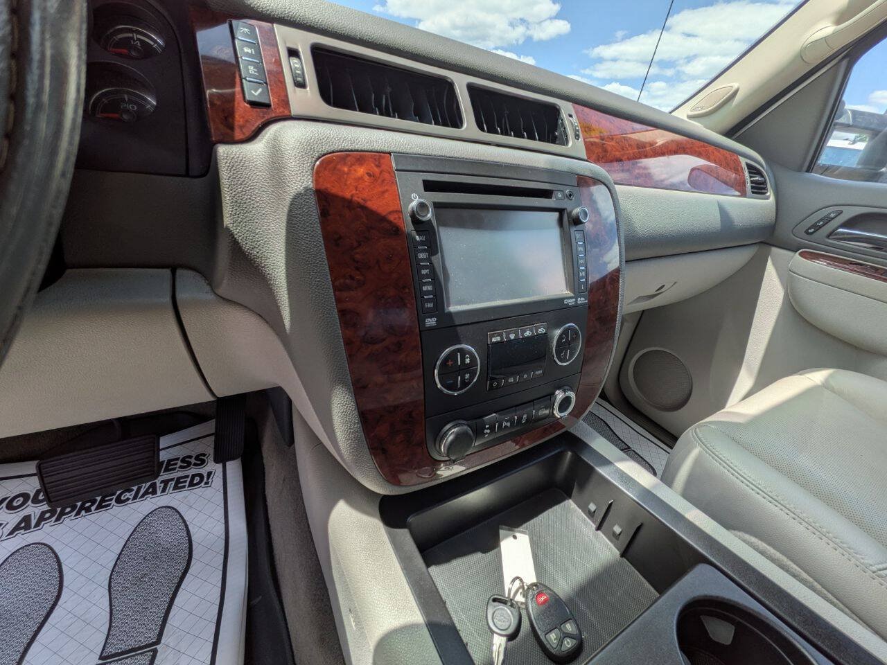 Used 2013 Chevrolet Silverado 3500 LTZ w/ LTZ Plus Package AWD/4WD image 16