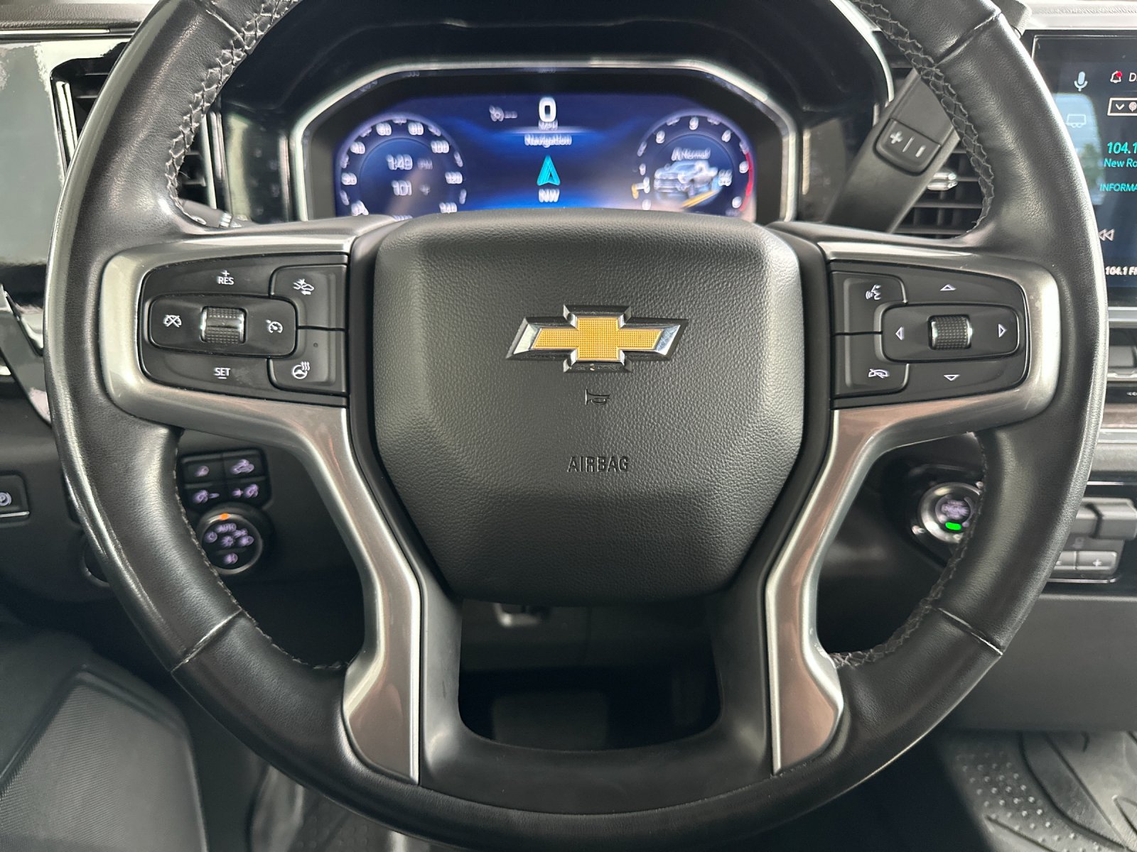 Used 2024 Chevrolet Silverado 2500 LTZ AWD/4WD image 22