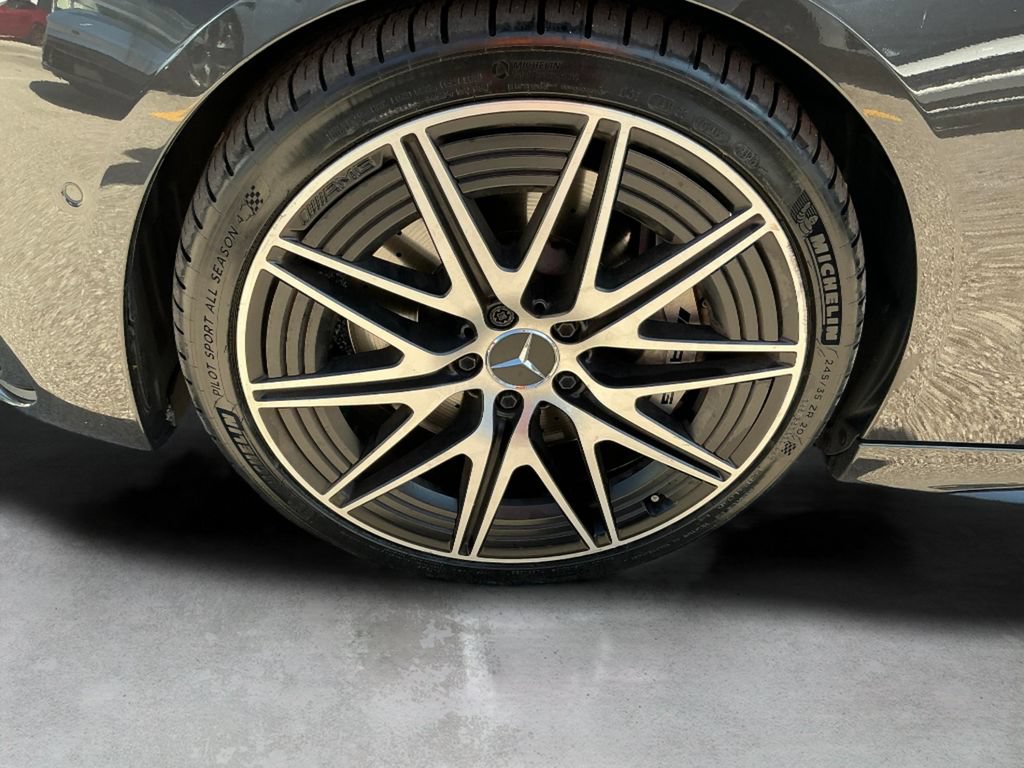 Used 2023 Mercedes-Benz C 43 AMG 4MATIC Sedan image 10