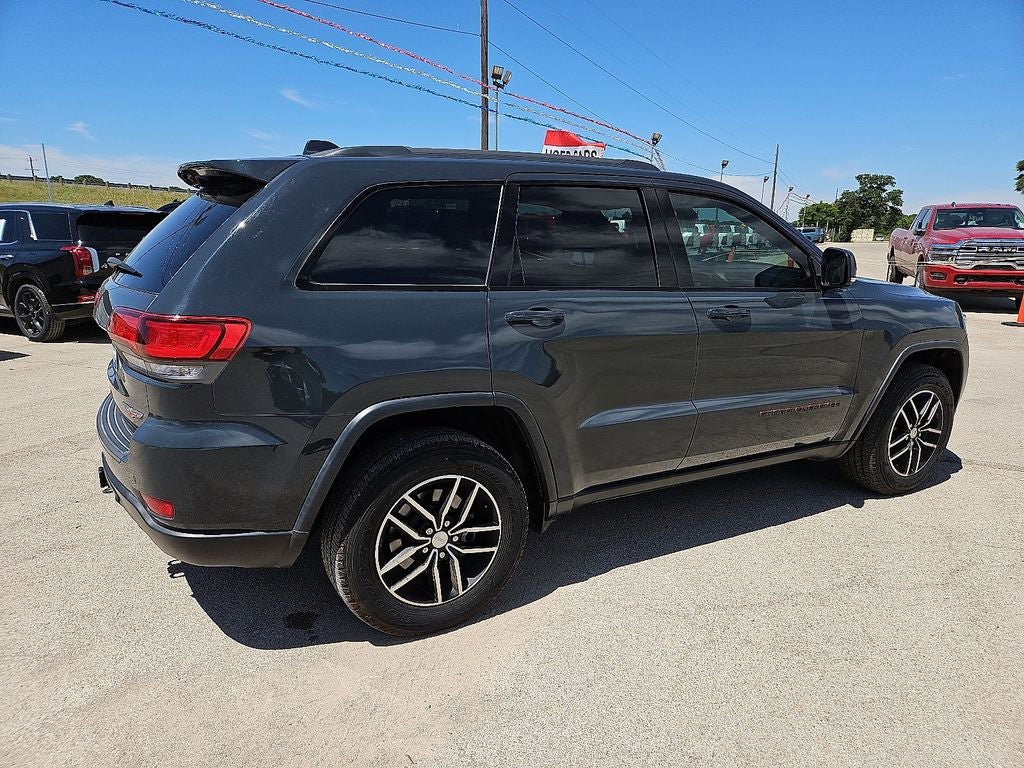 Used 2017 Jeep Grand Cherokee Trailhawk AWD/4WD image 8