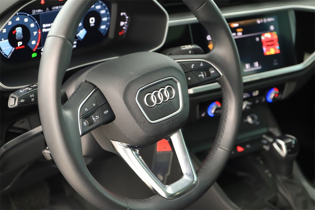 Certified 2022 Audi Q3 2.0T Premium Plus image 16