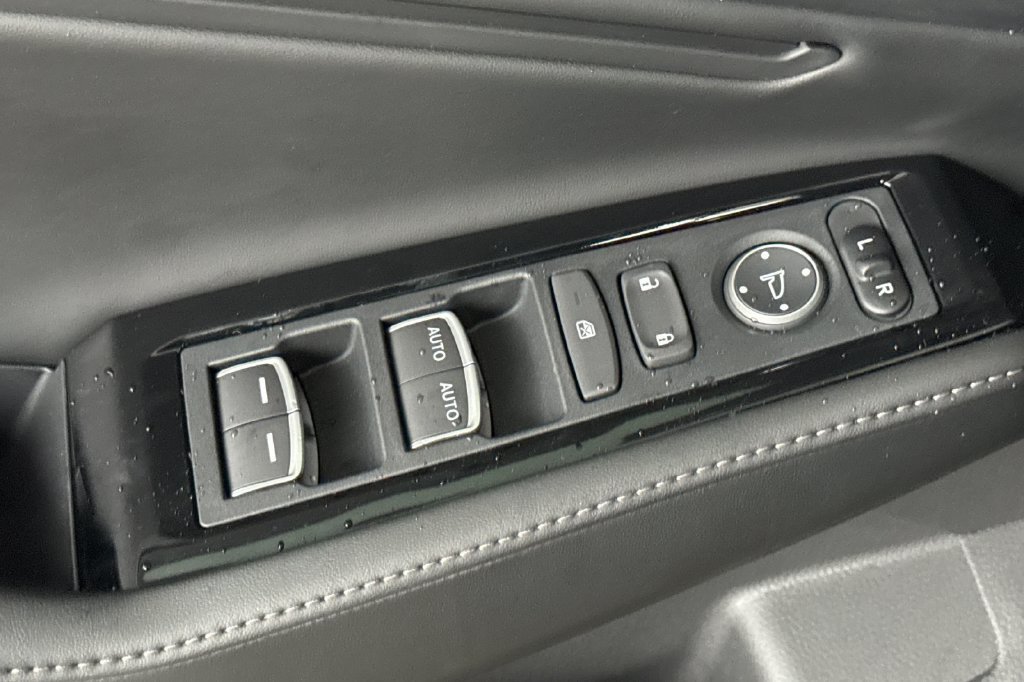 New 2026 Honda Accord Touring image 7