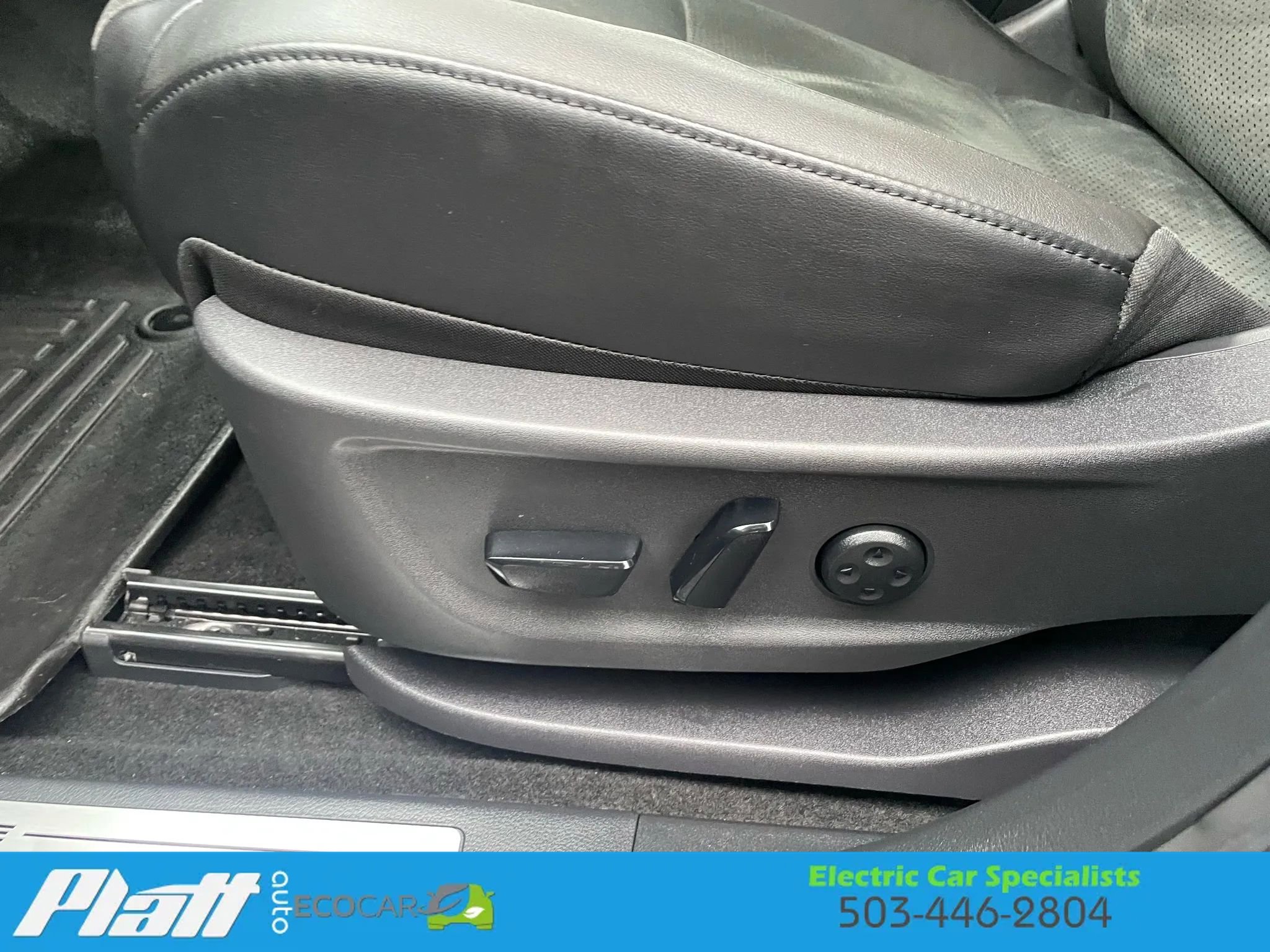 Used 2023 Nissan Ariya AWD image 21