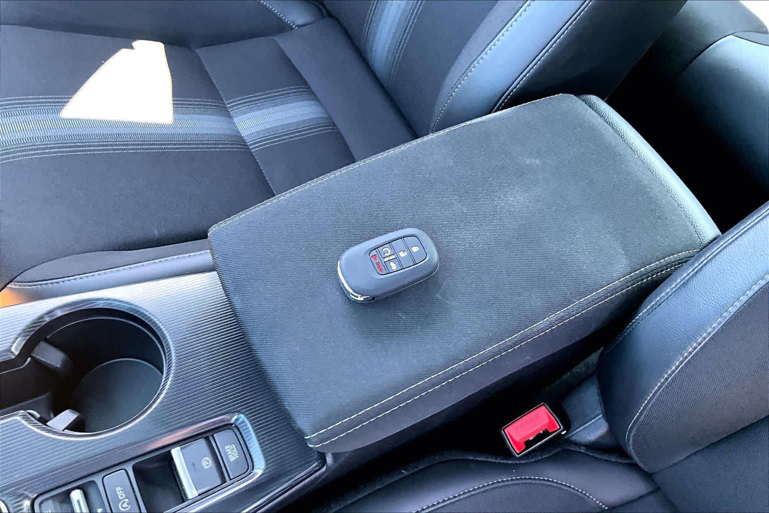Used 2023 Honda Civic Sport image 14